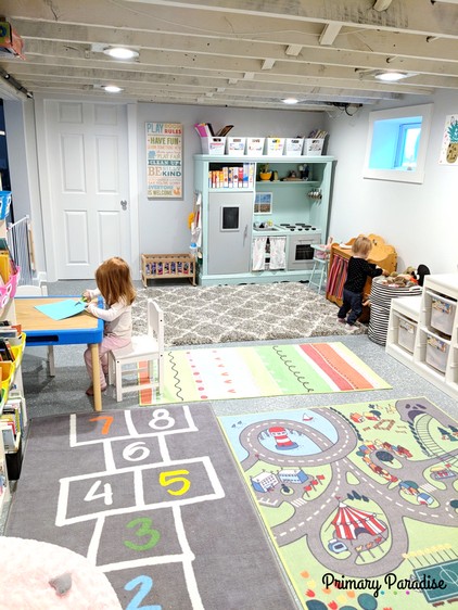 Basement playroom ideas that inspire imaginative play for toddlers, pre-schools, and elementary age kids! 