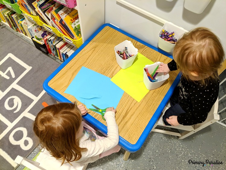 Basement playroom ideas that inspire imaginative play for toddlers, pre-schools, and elementary age kids! 