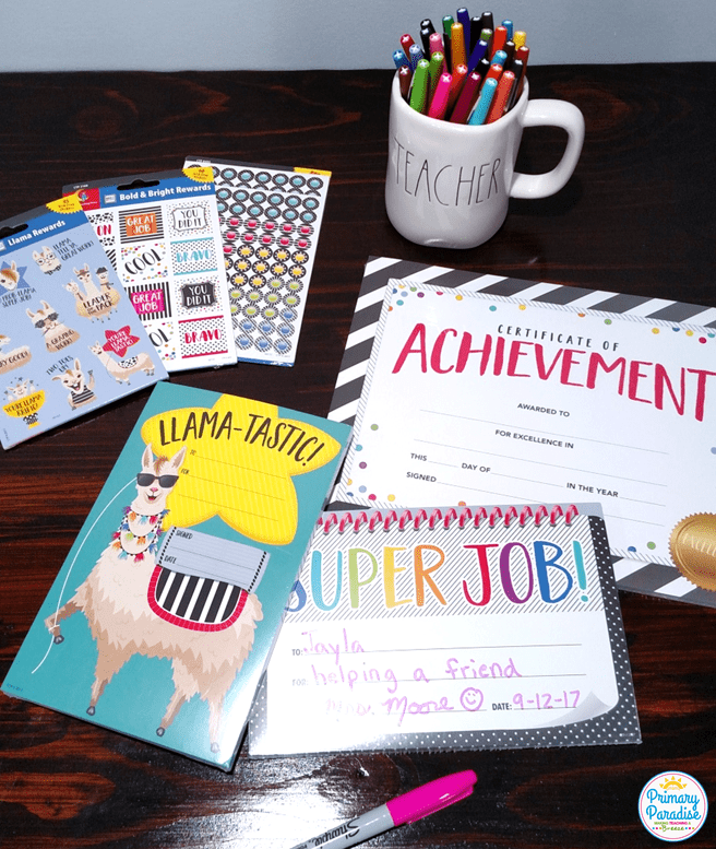 Creative Teaching Press’s Bold and Bright Décor collection is perfect for jazzing up any classroom! Back to school, classroom set up, classroom decor