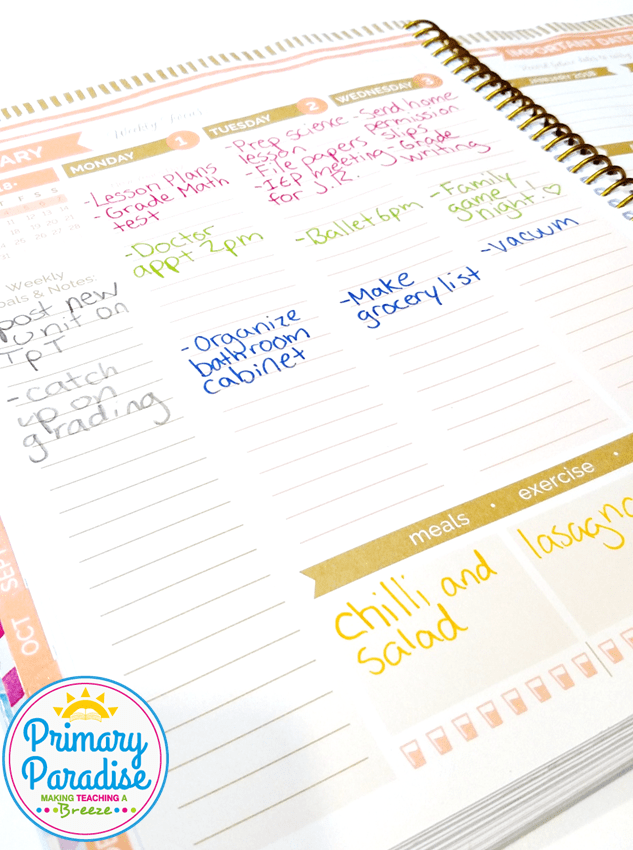 Staying organized isn’t easy! Read to learn 4 teacher planning tops to help you stay organized! These are so helpful for the beginning of the year, or any time of the year!